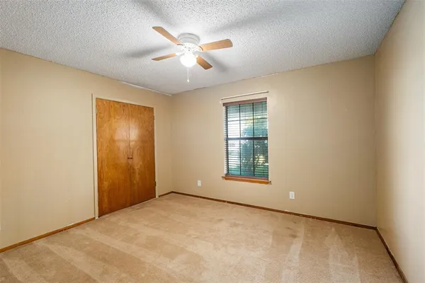 $555,000 | 151 County Road 2930, Gun Barrel City, TX 75156