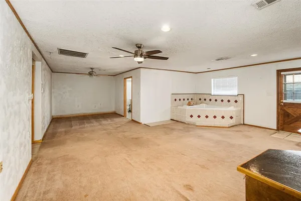 $555,000 | 151 County Road 2930, Gun Barrel City, TX 75156