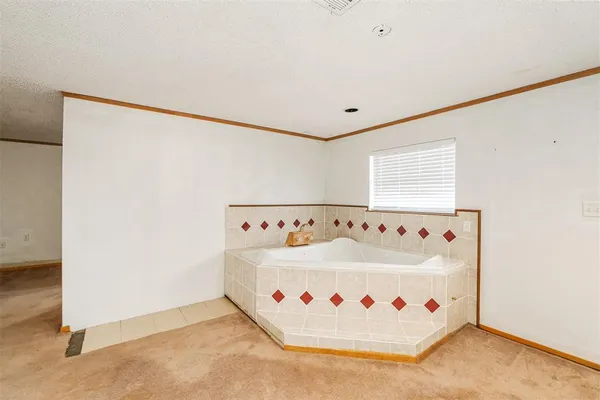 $555,000 | 151 County Road 2930, Gun Barrel City, TX 75156