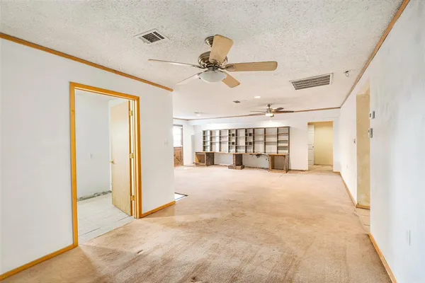$555,000 | 151 County Road 2930, Gun Barrel City, TX 75156
