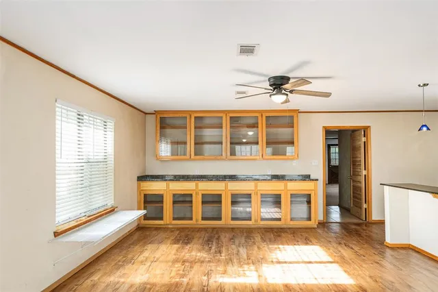 $569,900 | 151 County Road 2930, Gun Barrel City, TX 75156