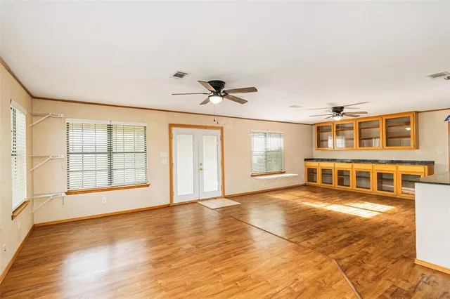 $569,900 | 151 County Road 2930, Gun Barrel City, TX 75156