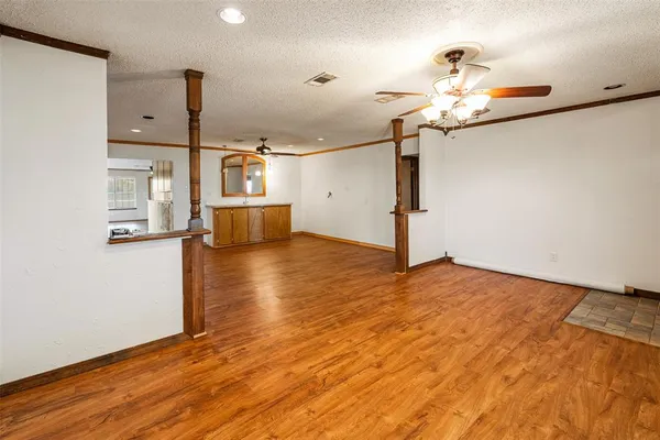 $555,000 | 151 County Road 2930, Gun Barrel City, TX 75156