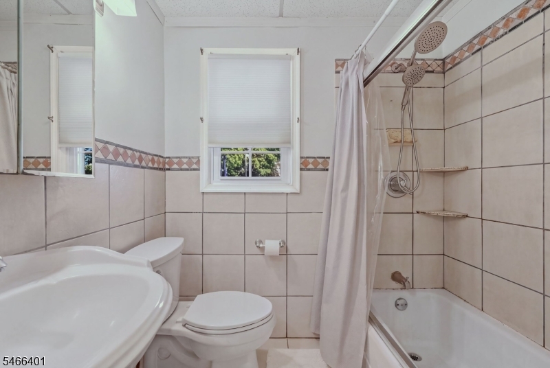 9 Raritan Avenue Paterson, NJ 07503 - Photo 27 of 47 Gallery Image 27