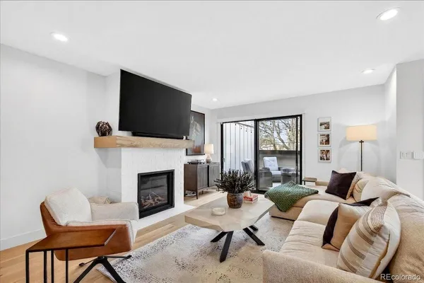 $5,850 | 2761 South Sherman Street, Englewood, CO 80113