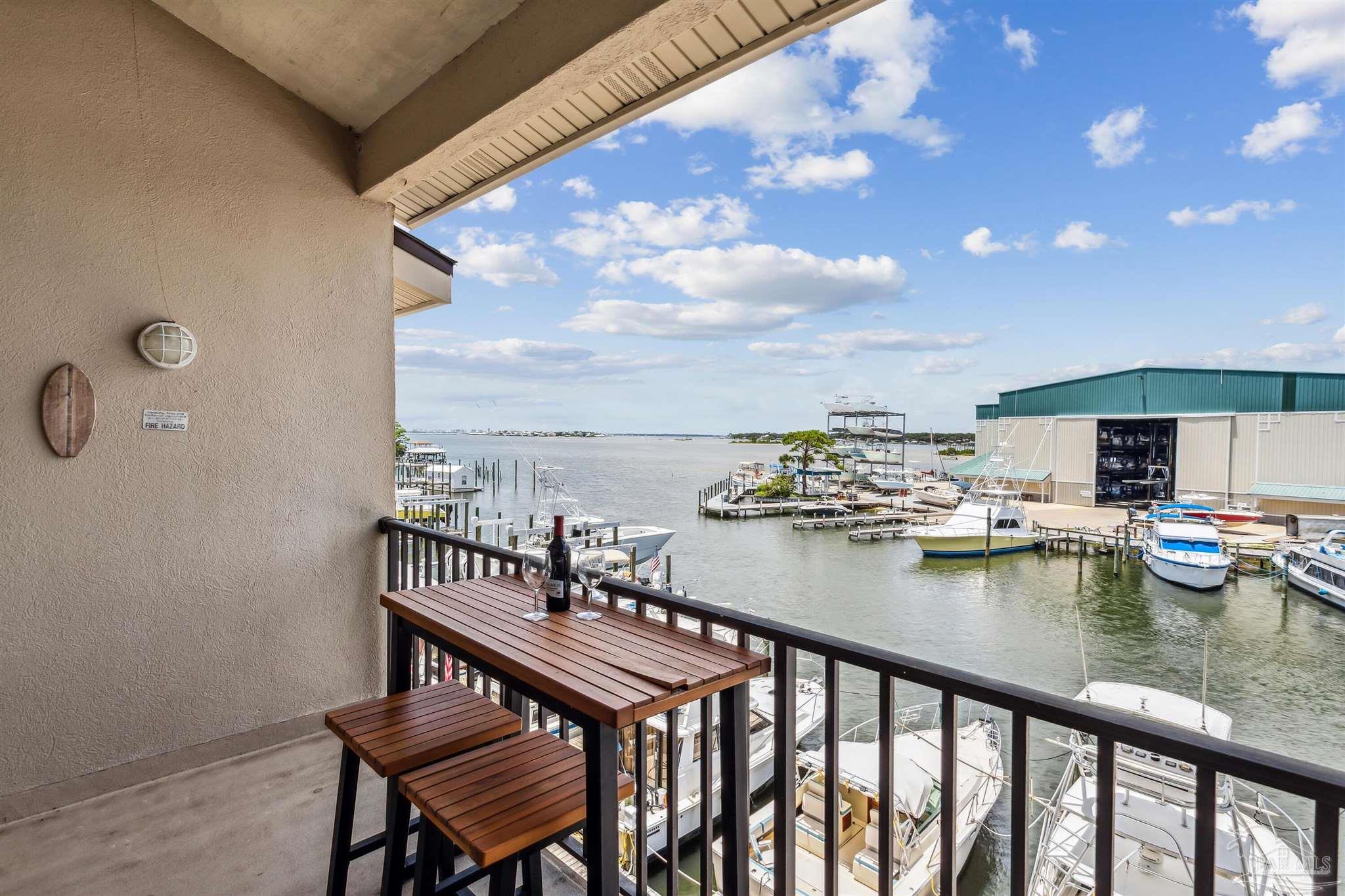 14100 River Road, Unit 323B Pensacola, FL 32507 - Photo 3 of 24