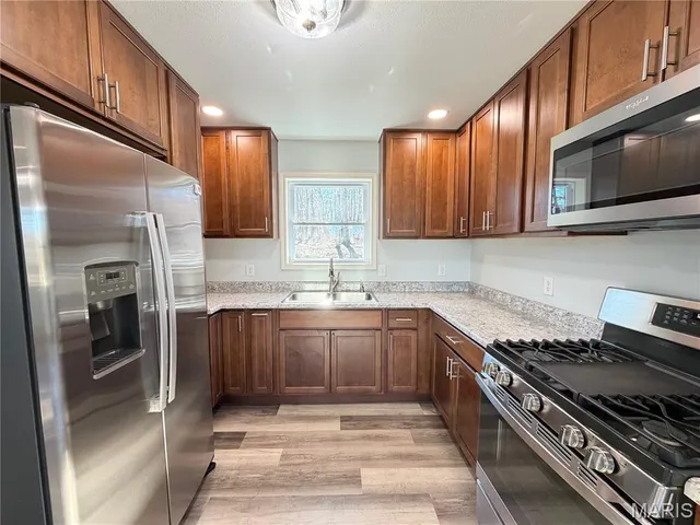 $208,000 | 13120 Highway H Lenox Mo 65541, Lenox, MO 65541