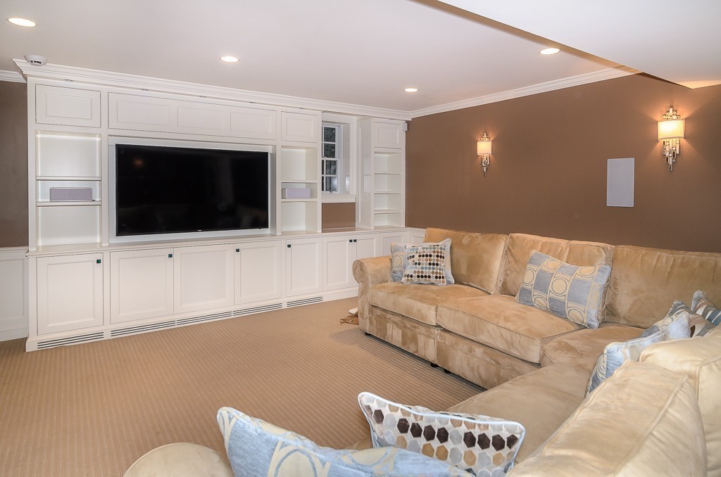 72 Standish Road Wellesley, MA 02481 - Photo 16 of 19