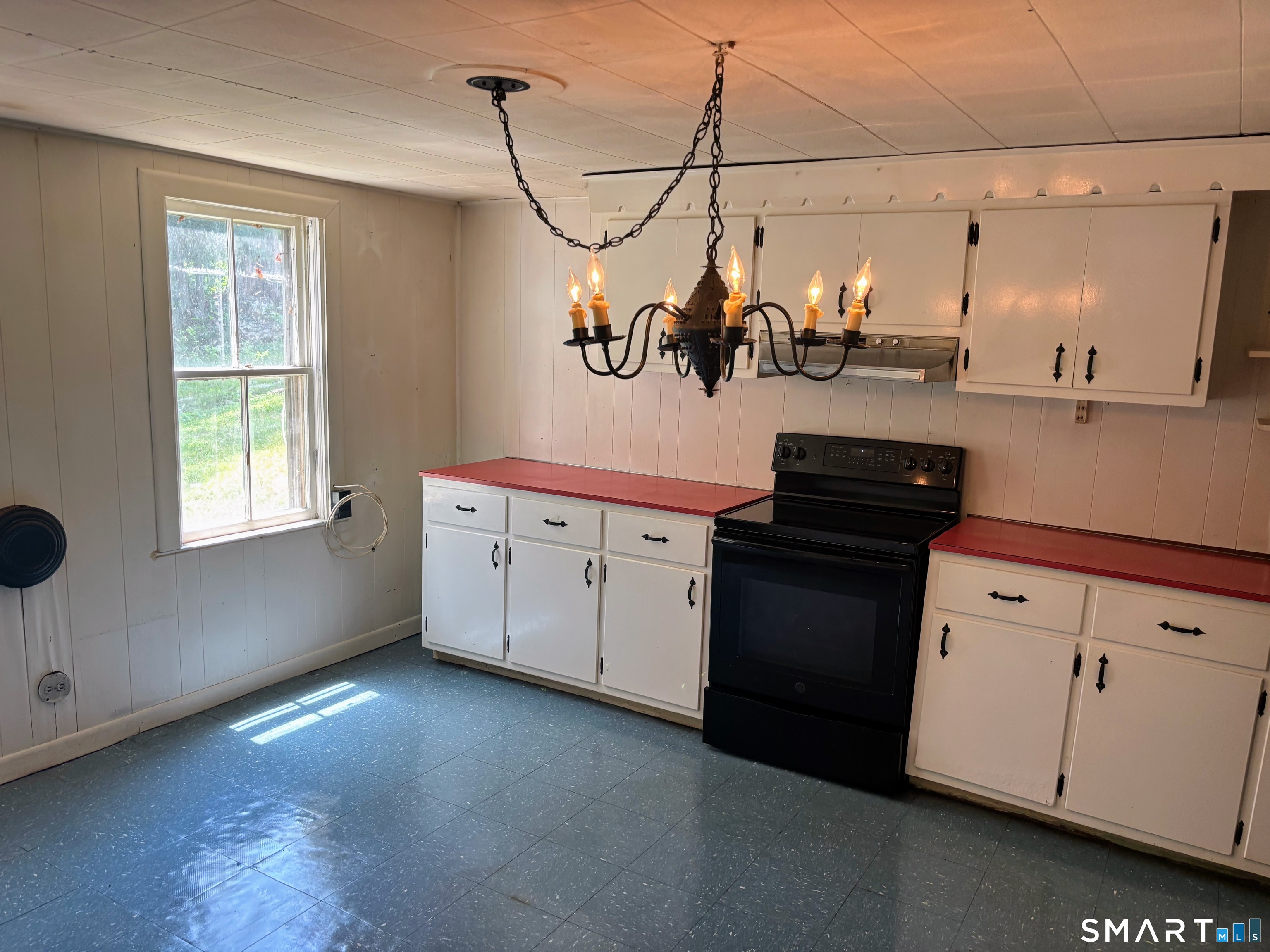 13 Lynn Road Essex, CT 06442 - Photo 12 of 16