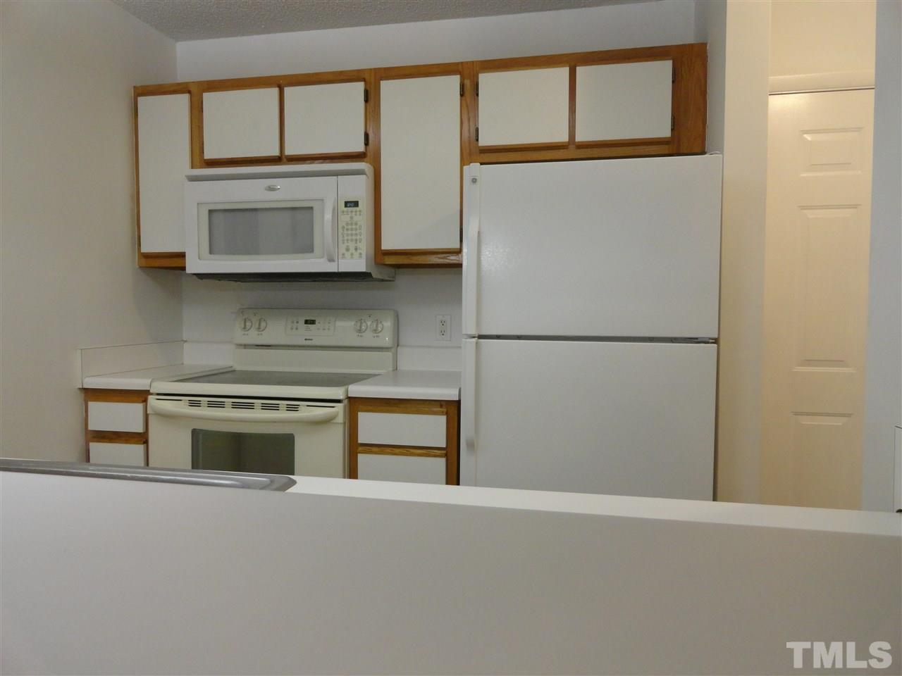 1430 Collegiate Circle, Unit 203 Raleigh, NC 27606 - Photo 4 of 11 Gallery Image 4