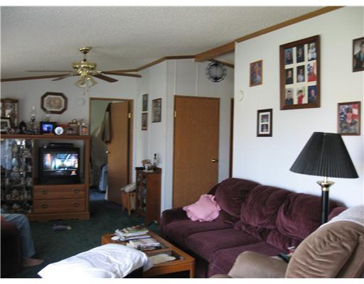 238 Ferree Road Emlenton, PA 16373 - Photo 7 of 8 Living Room.