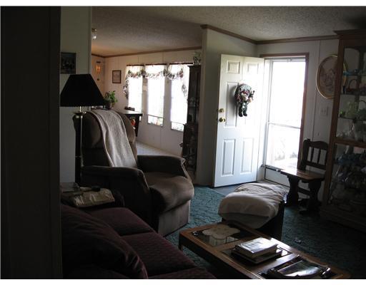 238 Ferree Road Emlenton, PA 16373 - Photo 8 of 8 Living Room.
