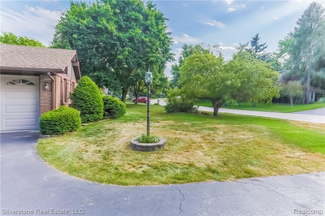 747 Rutgers Road Rochester, MI 48309 - Photo 49 of 49 049-2921641-large.jpg