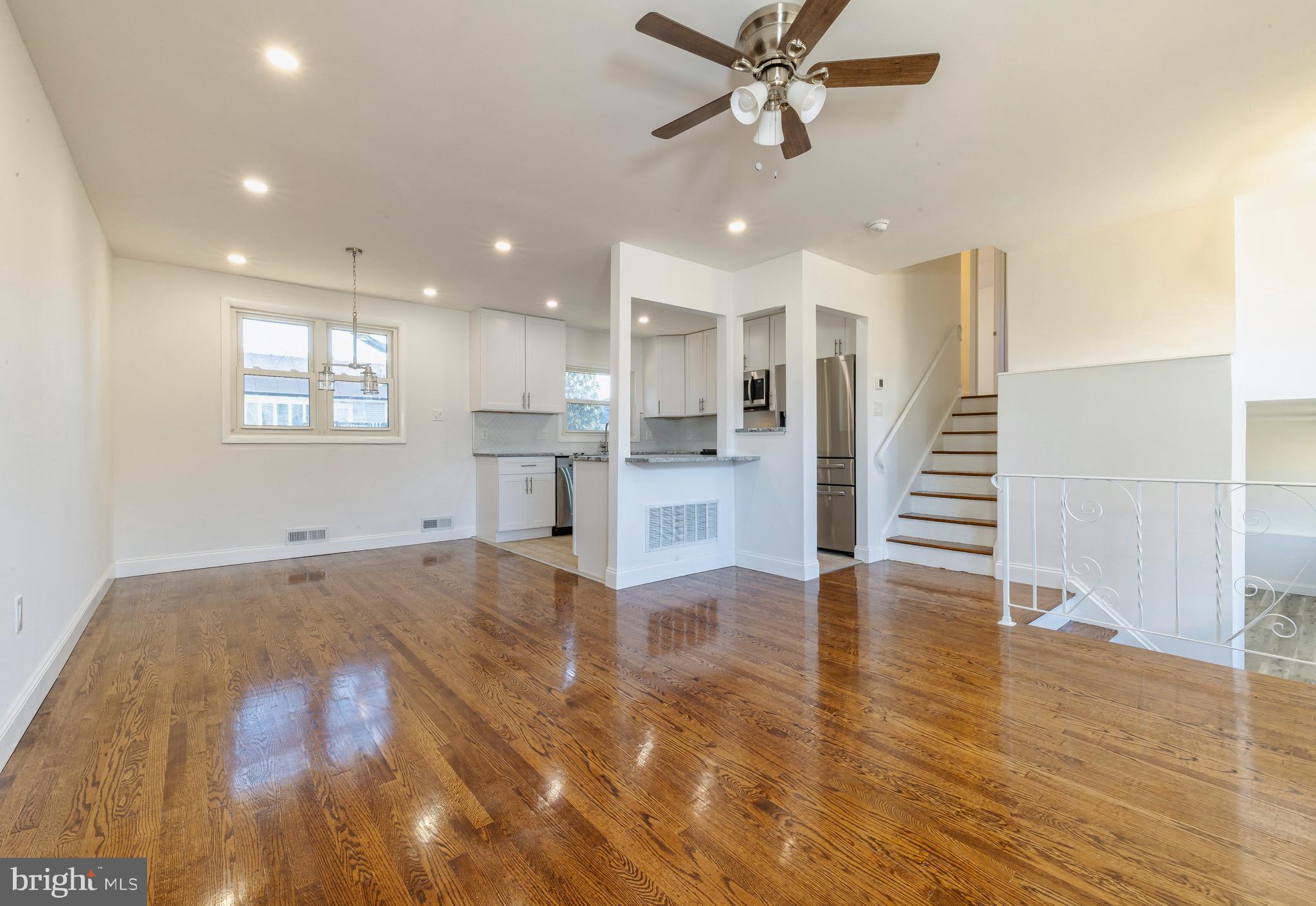 13 Timber Creek Road Stratford, NJ 08084 - Photo 3 of 20 Beautiful & ready for you to move in and unpack!