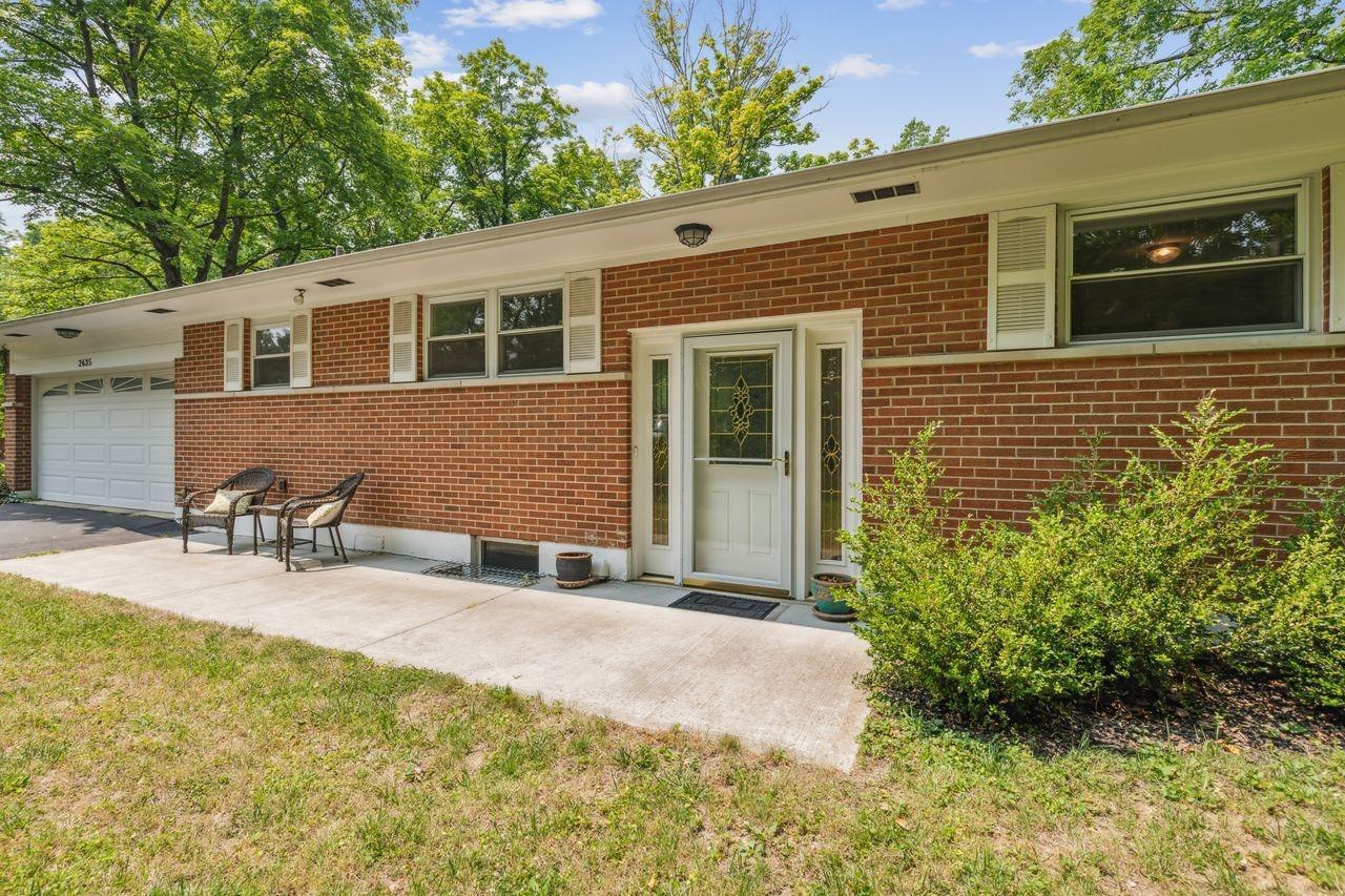 2635 8 Mile Road Cincinnati, OH 45244 - Photo 4 of 36