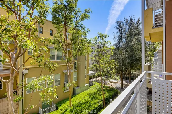 $4,700 | 612 Jeanette Lane, Santa Ana, CA 92705