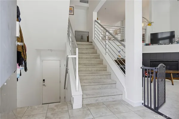 $4,700 | 612 Jeanette Lane, Santa Ana, CA 92705