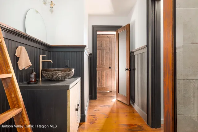 a view of a hallway with elevator