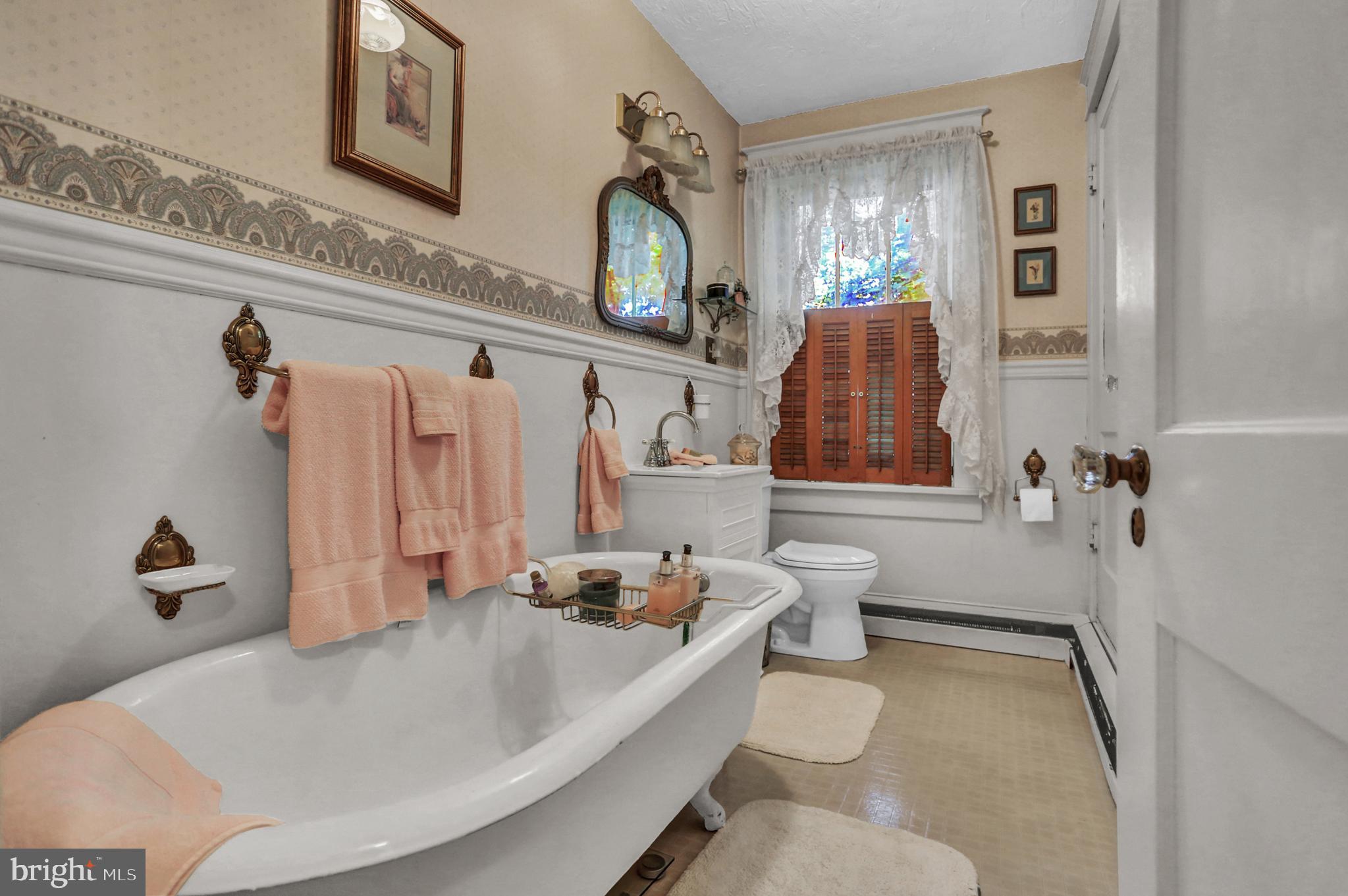 804 Hanover Road Gettysburg, PA 17325 - Photo 28 of 36 Gallery Image 28