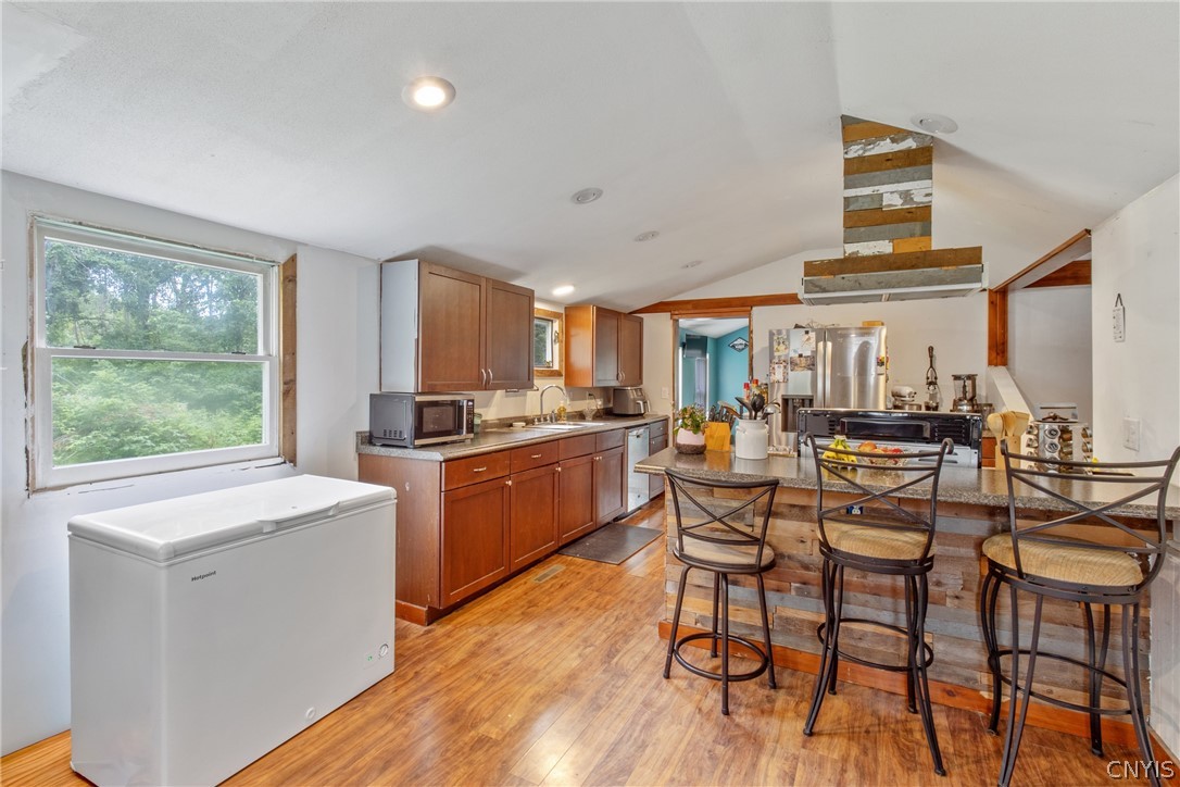 47 Thompson Road Oswego, NY 13126 - Photo 13 of 47 Large, eat-in kitchen...freezer can stay...