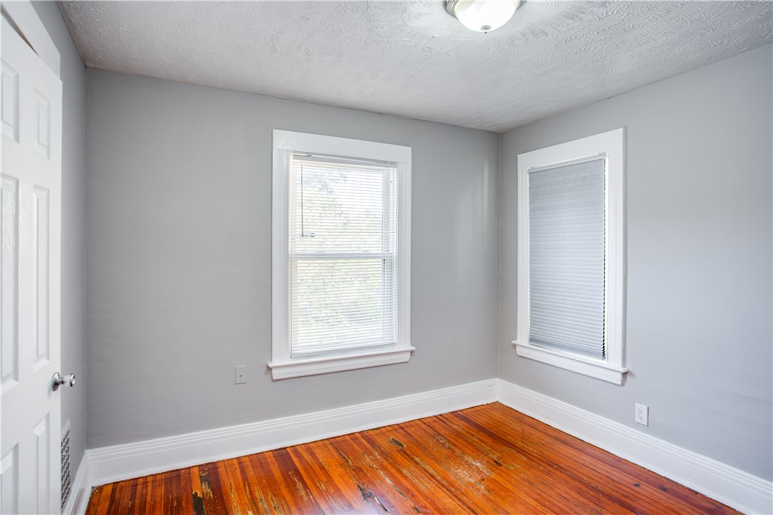 790 Genesee Street Rochester, NY 14611 - Photo 14 of 25