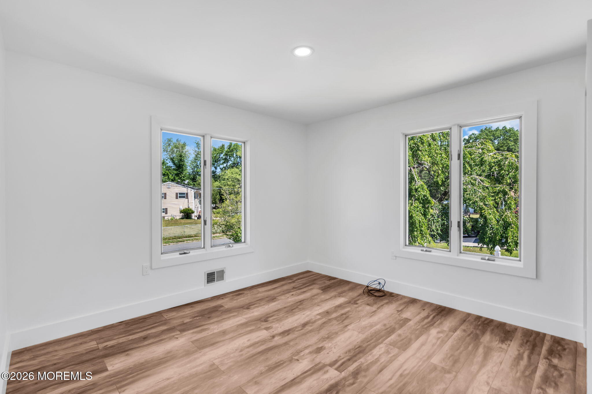 24 Woodlark Road Toms River, NJ 08755 - Photo 17 of 29 9-web-or-mls-DSC00000 (16)