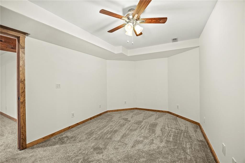 3111 Southwest Lane Road St. Joseph, MO 64504 - Photo 36 of 47