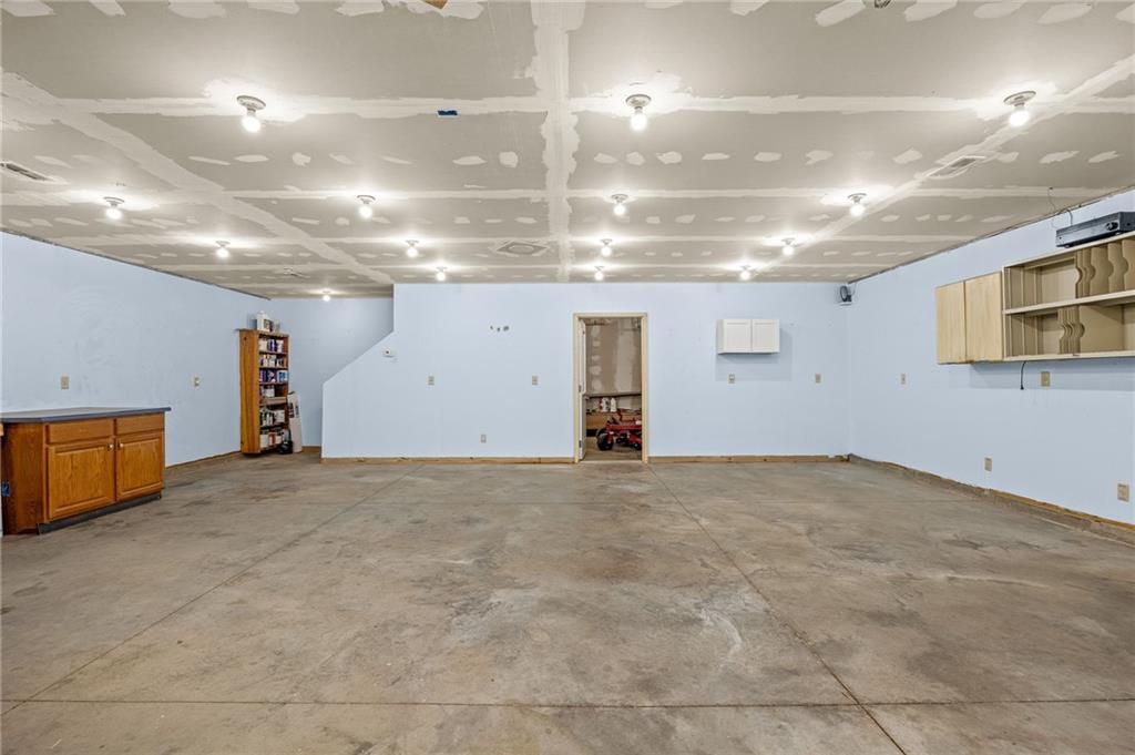 3111 Southwest Lane Road St. Joseph, MO 64504 - Photo 42 of 47