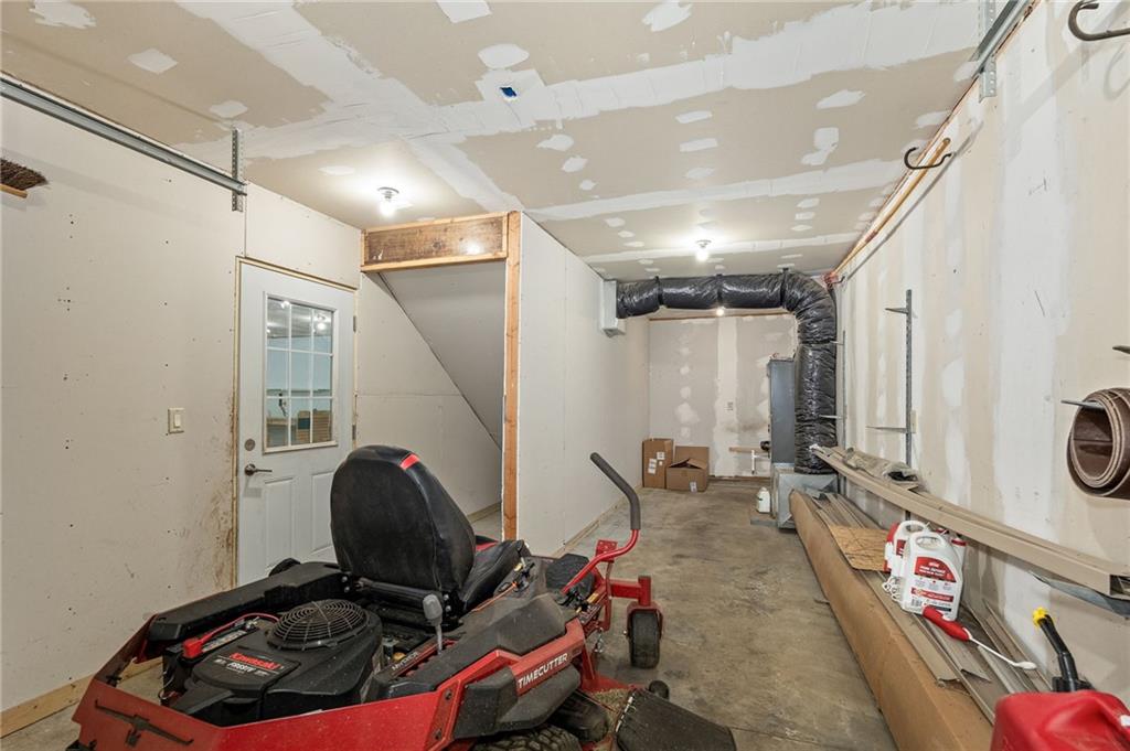 3111 Southwest Lane Road St. Joseph, MO 64504 - Photo 46 of 47