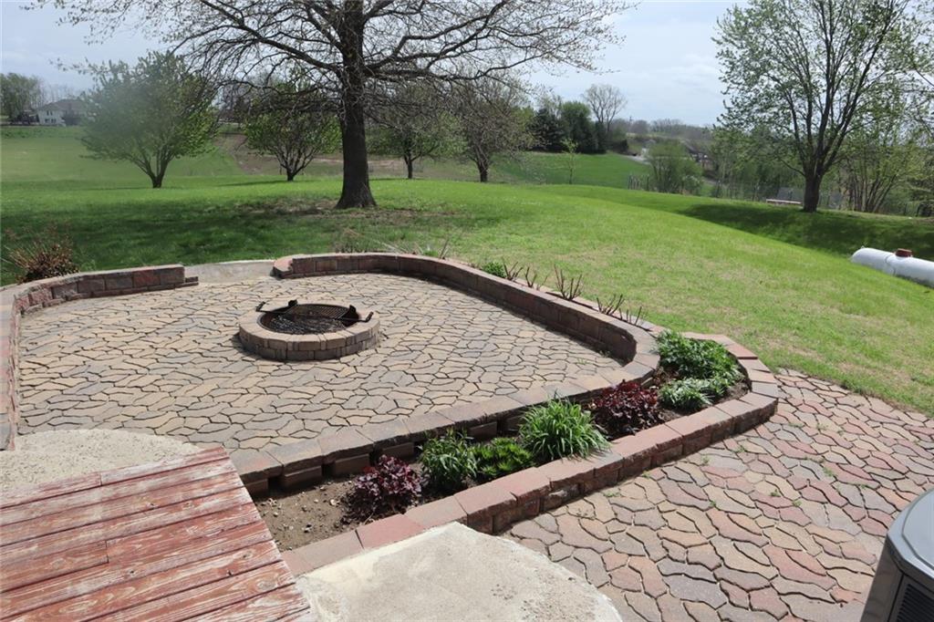 3111 Southwest Lane Road St. Joseph, MO 64504 - Photo 5 of 6