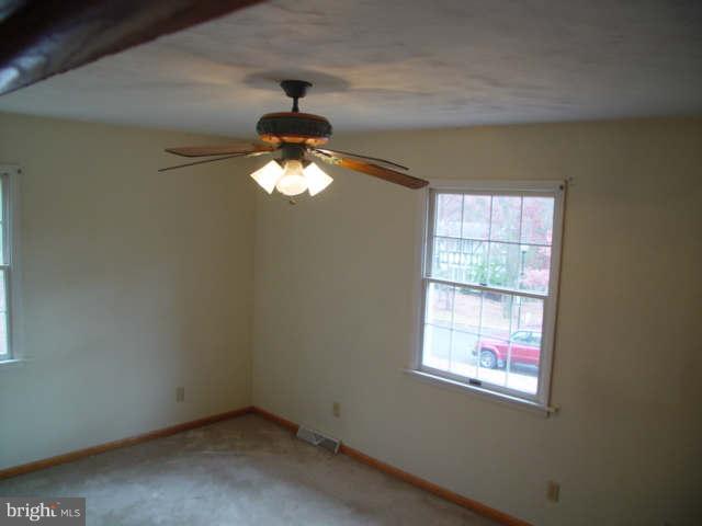 14601 Viewcrest Road Southwest Cumberland, MD 21502 - Photo 7 of 10 Bedroom