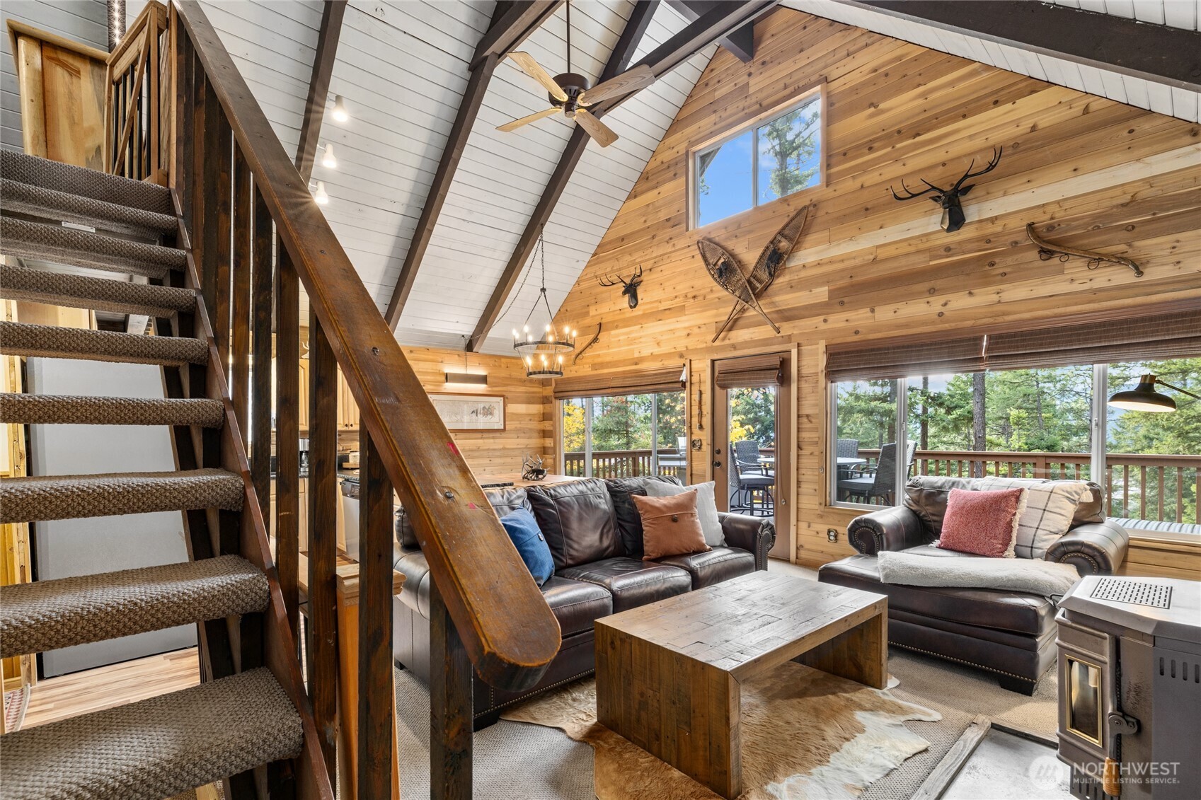 110 Deer Point Lane Ronald, WA 98940 - Photo 11 of 40 a living room with furniture and a floor to ceiling window