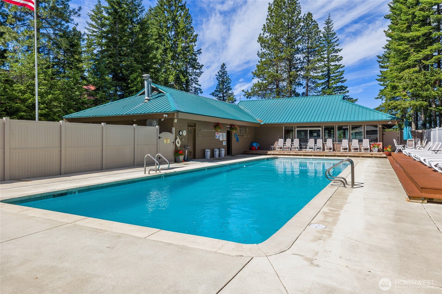 110 Deer Point Lane Ronald, WA 98940 - Photo 36 of 40 a view of a house with a yard patio and swimming pool