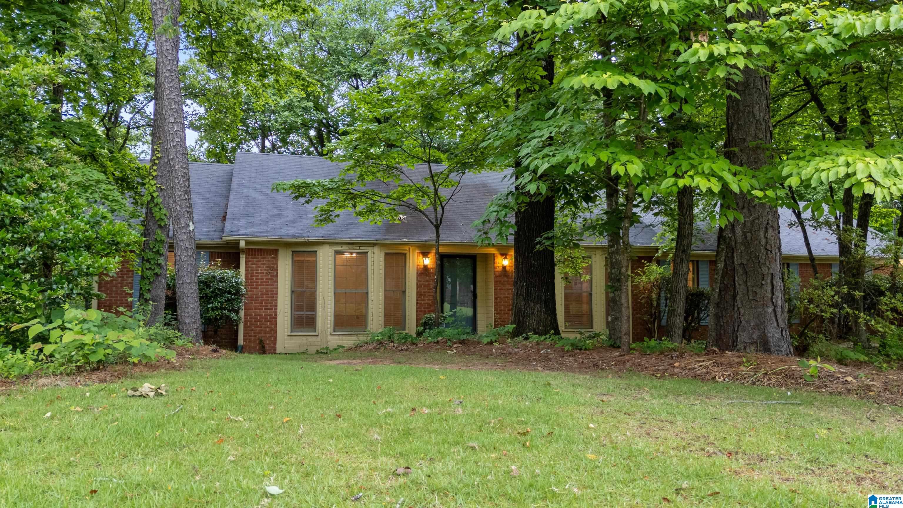 1512 Sequoia Trail Alabaster, AL 35007 - Photo 2 of 35
