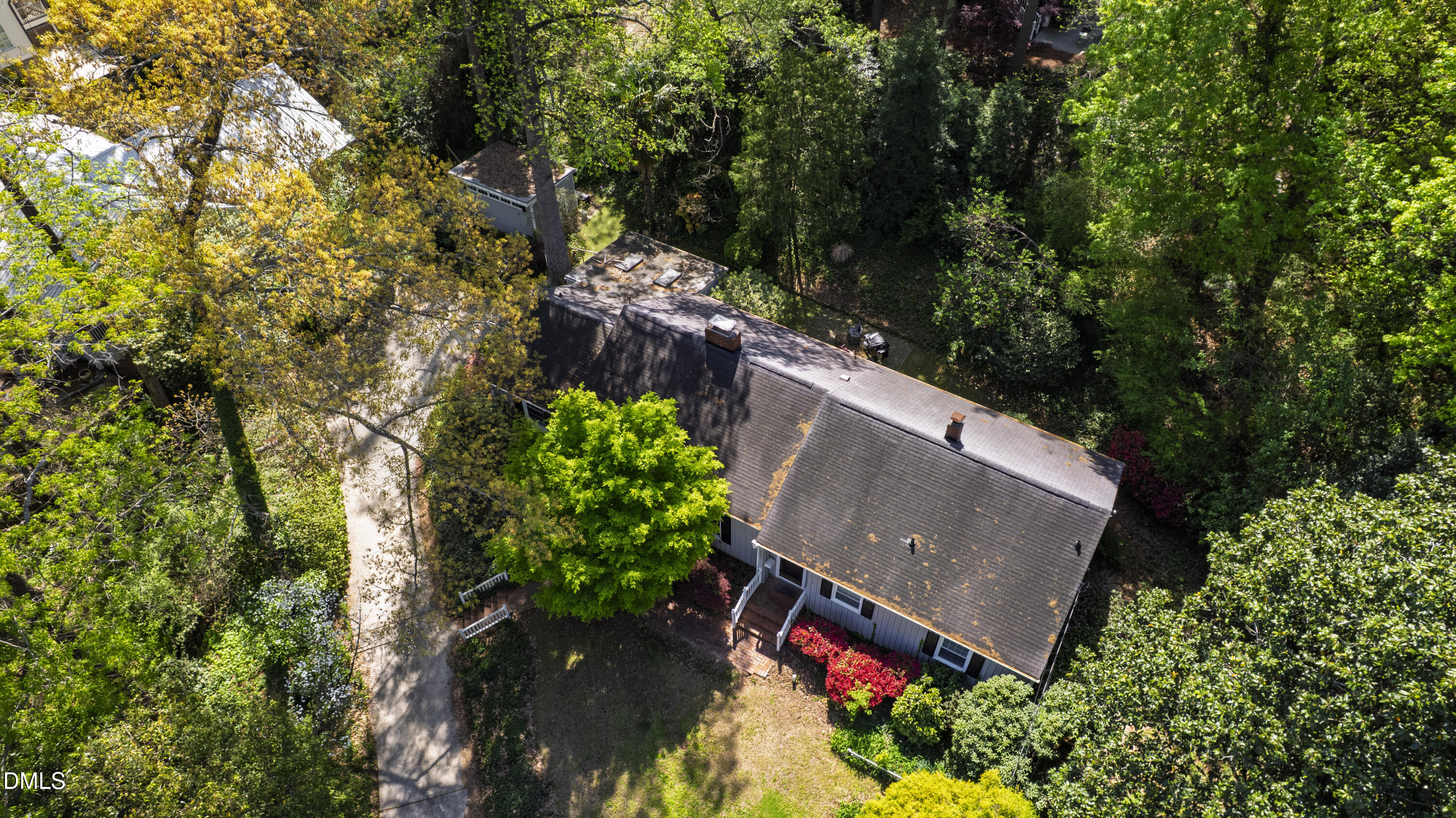 2667 Davis Street Raleigh, NC 27608 - Photo 6 of 18 Davis (15)