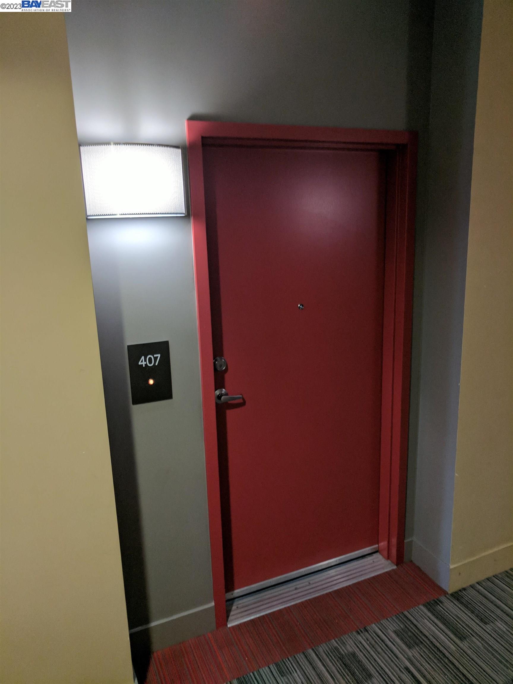 288 3rd Street, Unit 407 Oakland, CA 94607 - Photo 20 of 24