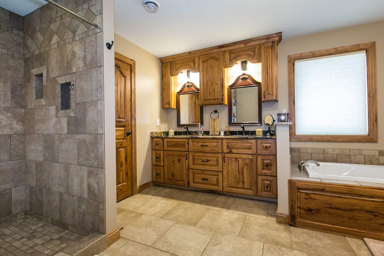 2080 Louisburg Road Cuba City, WI 53807 - Photo 12 of 25 Gallery Image 12