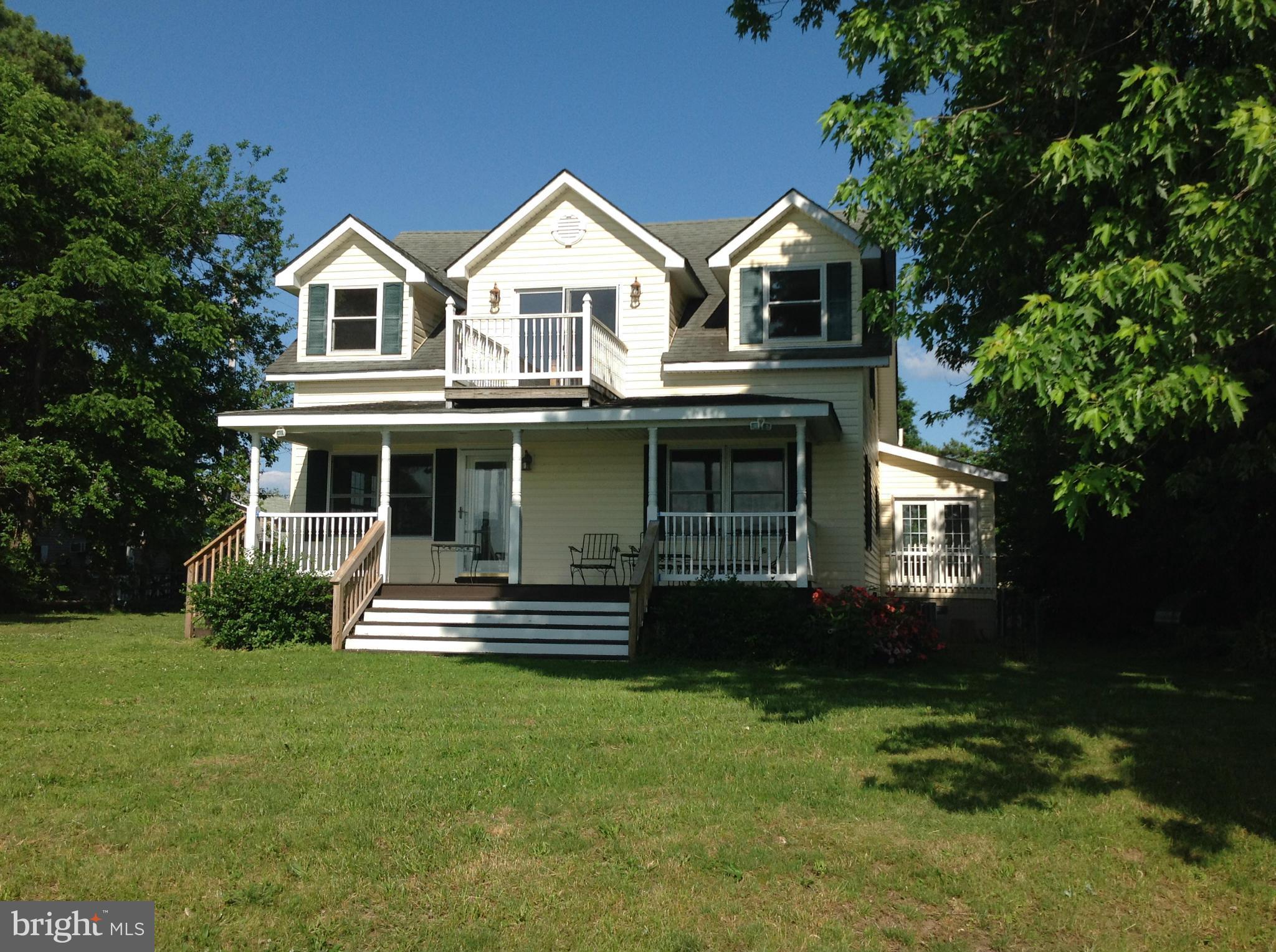 4140 School Road Broomes Island, MD 20615 - Photo 3 of 30 Exterior (Front)