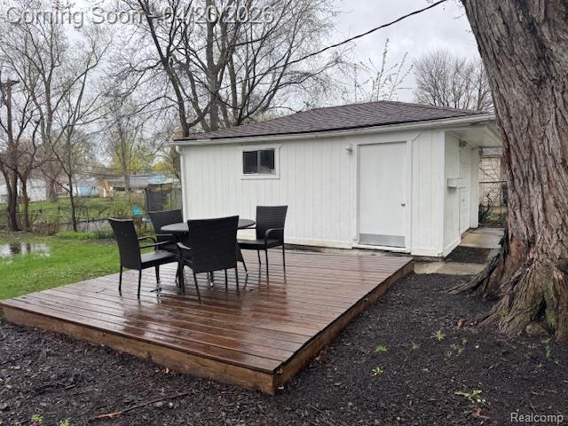285 West Maple Road Clawson, MI 48017 - Photo 5 of 18