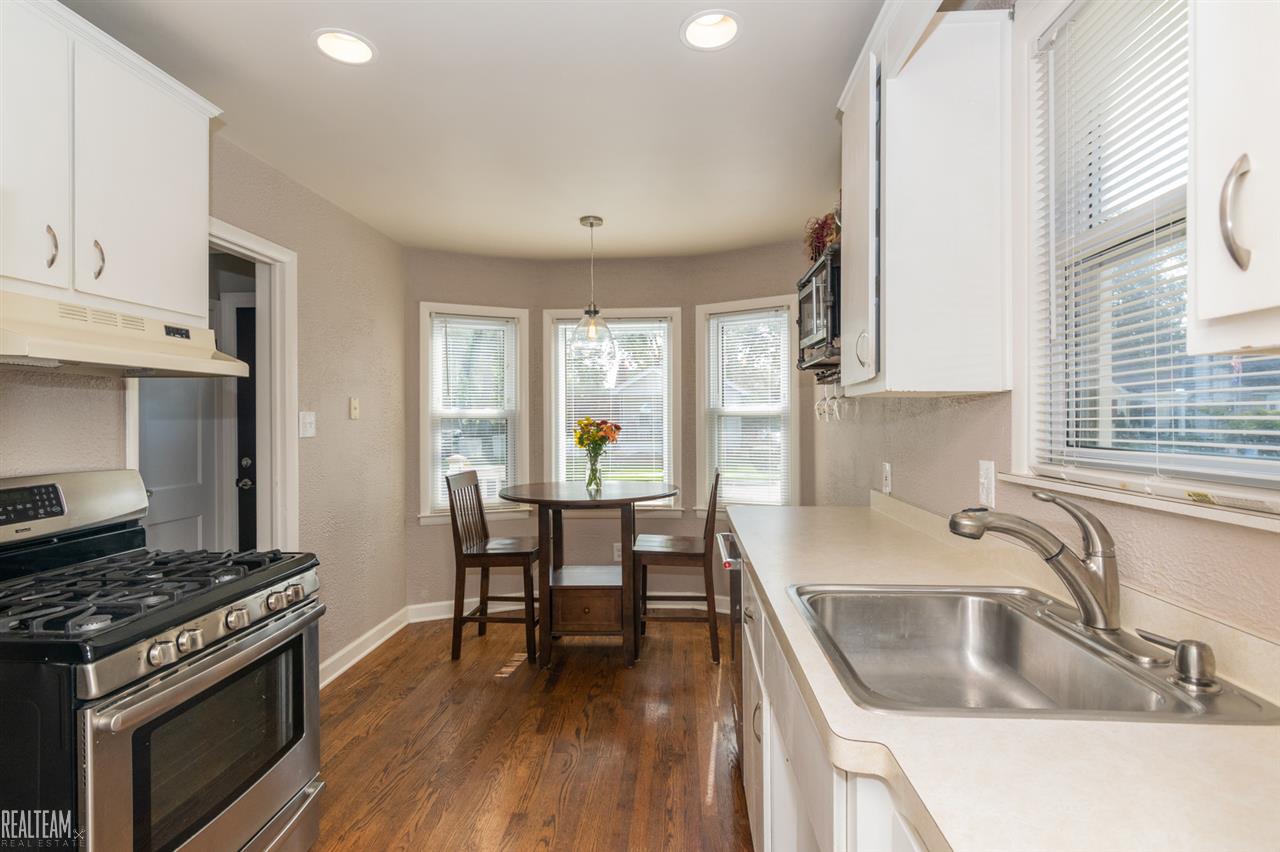 910 Harvard Road Berkley, MI 48072 - Photo 9 of 24