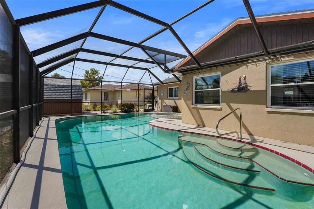 4215 Pandora Road Venice, FL 34293 - Photo 40 of 46 Gallery Image 40