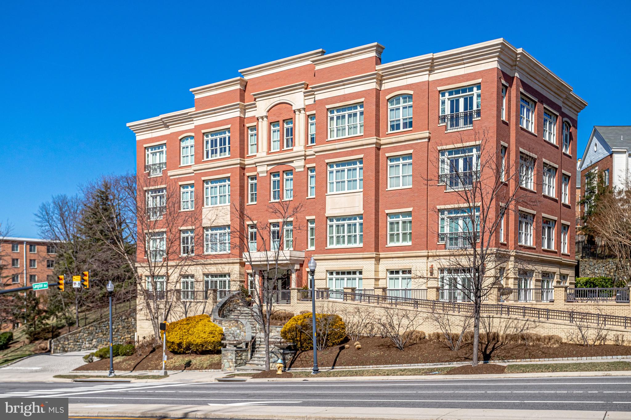 2801 Langston Boulevard, Unit 305 Arlington, VA 22201 - Photo 2 of 38
