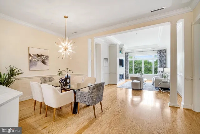 $950,000 | 2801 Langston Boulevard, Unit 305, Arlington, VA 22201