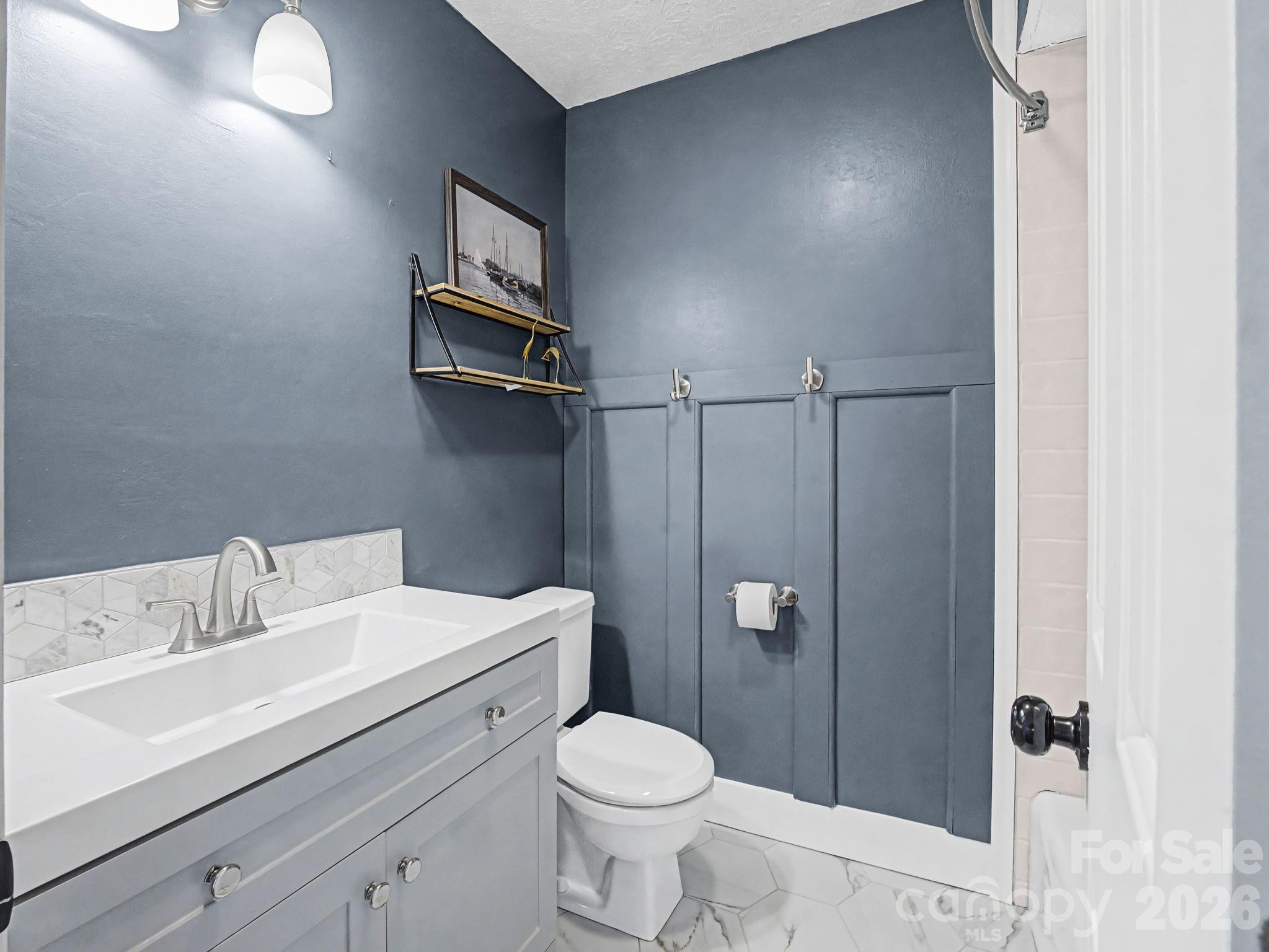 1409 Kensington Road, Unit B4 Hendersonville, NC 28791 - Photo 25 of 35