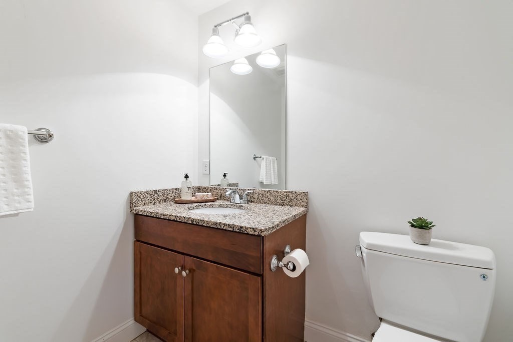 30 Webster Street, Unit 4 Needham, MA 02494 - Photo 15 of 28