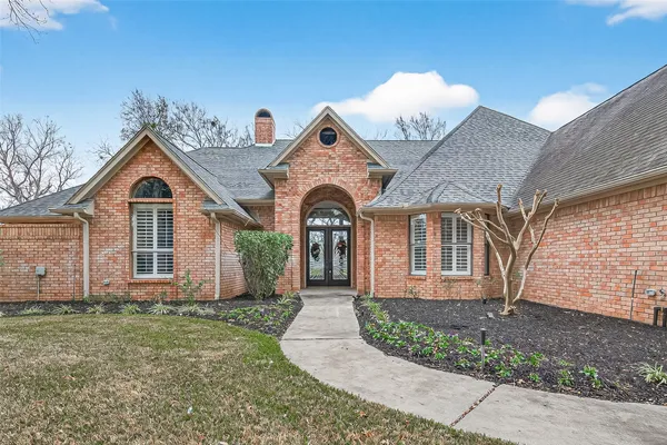 a view of front door with yellow door