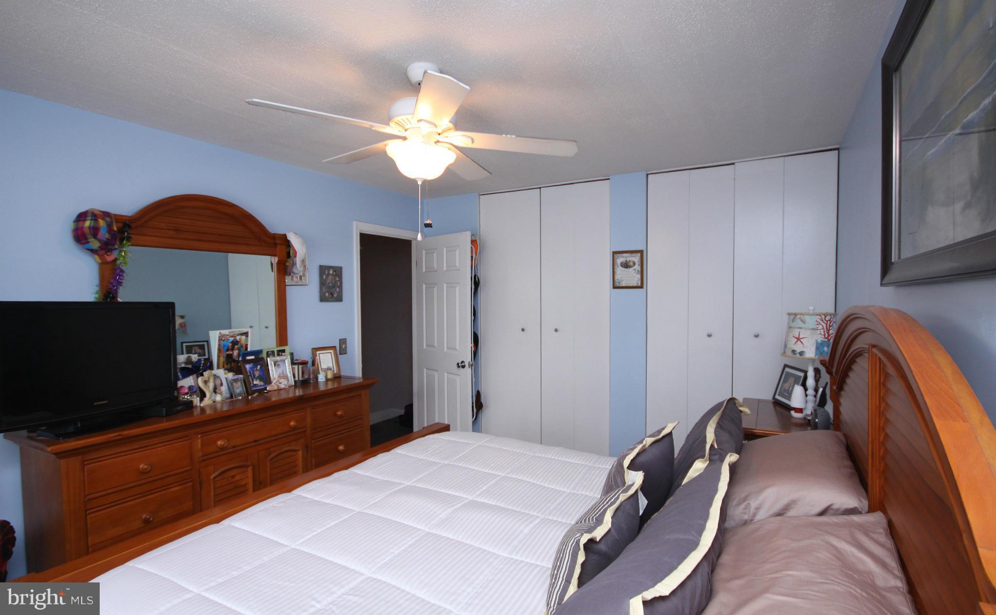 227 Wanda Road Pasadena, MD 21122 - Photo 14 of 26 Bedroom (Master)
