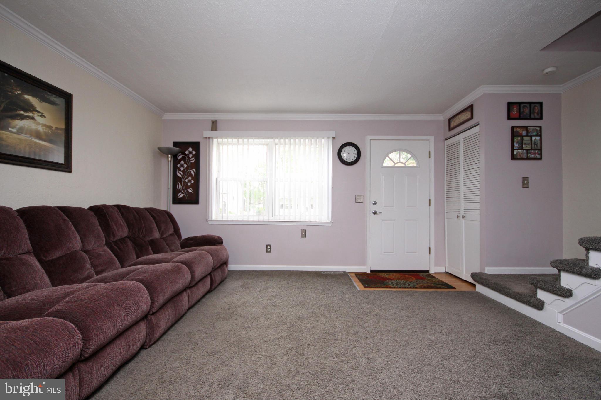 227 Wanda Road Pasadena, MD 21122 - Photo 3 of 26 Living Room