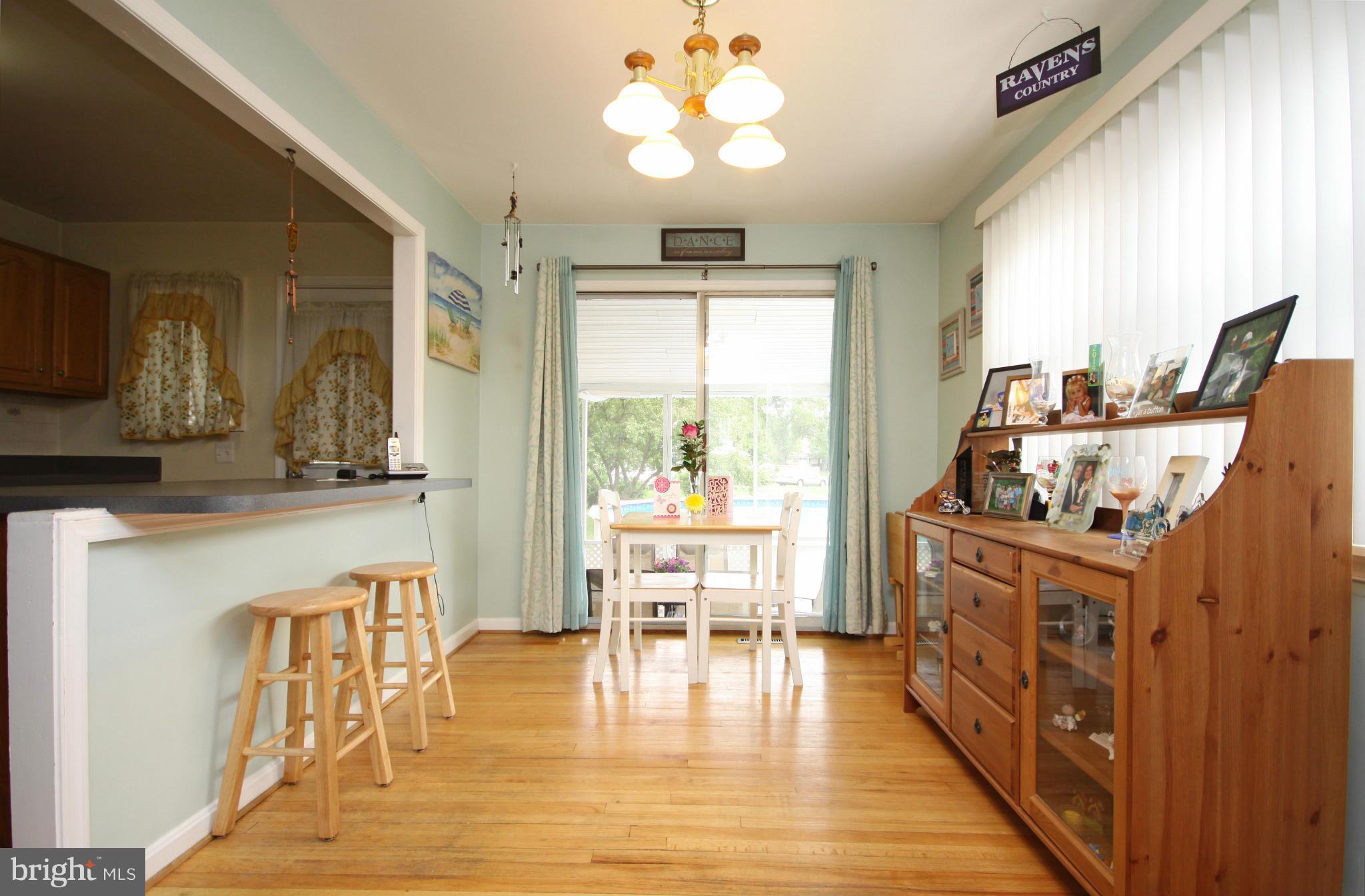 227 Wanda Road Pasadena, MD 21122 - Photo 7 of 26 Dining Room