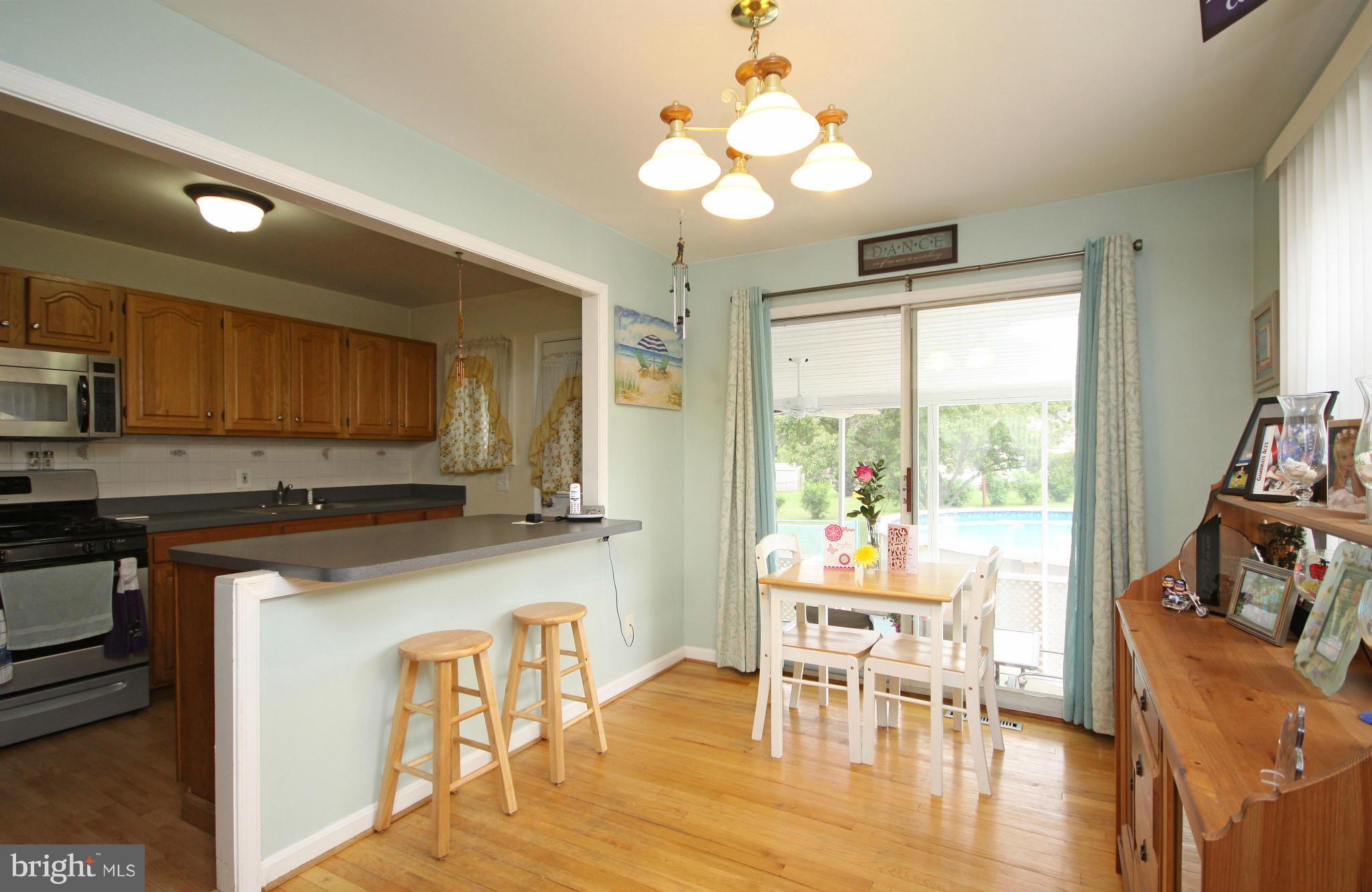227 Wanda Road Pasadena, MD 21122 - Photo 8 of 26 Kitchen